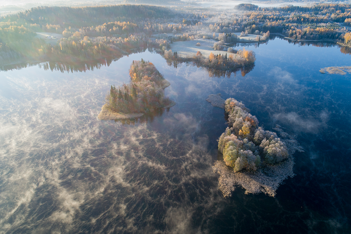 Härmas ja udune Pühajärv